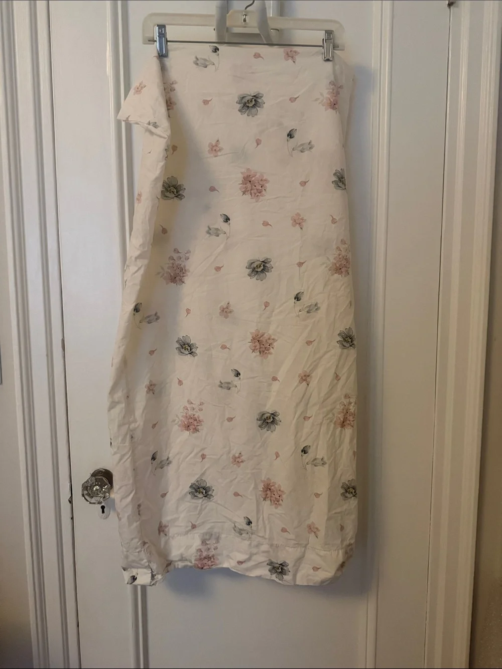 Cath Kidston White Floral Bedding Sheet with Pink and Gray Blooms